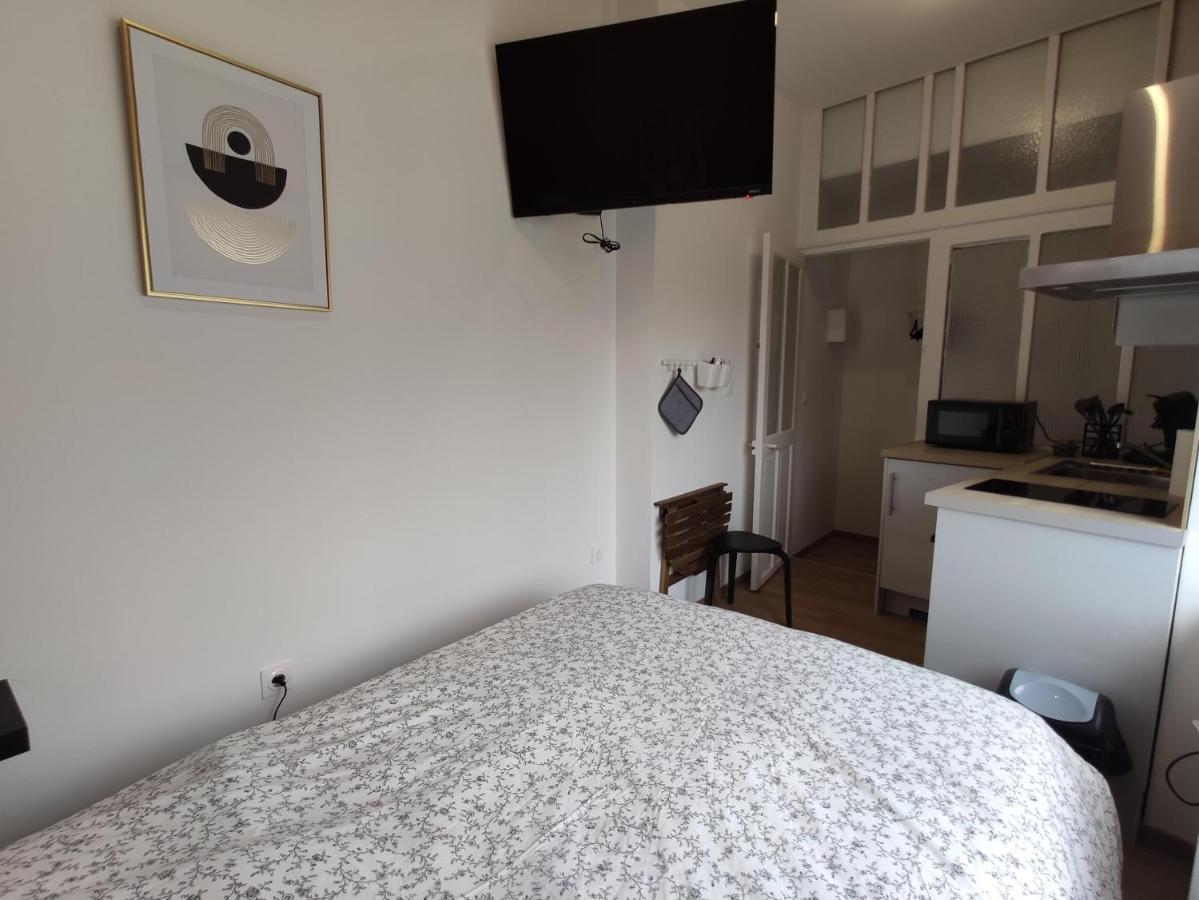 Residence Jehan Froissart Valenciennes Exterior foto